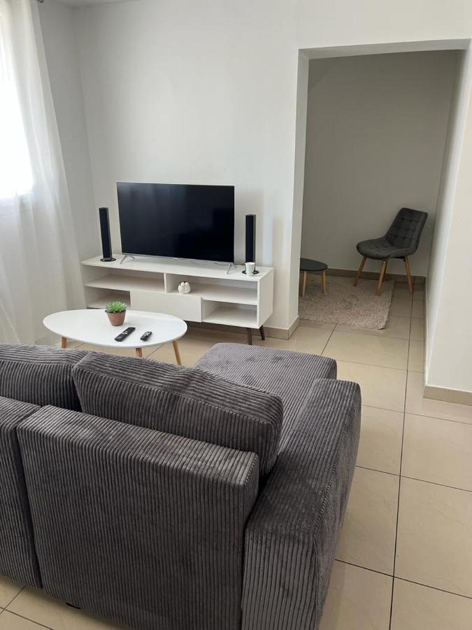 Apartment 50m2 A 10 Mn Cdg, Proche Parc Expo, Paris, *