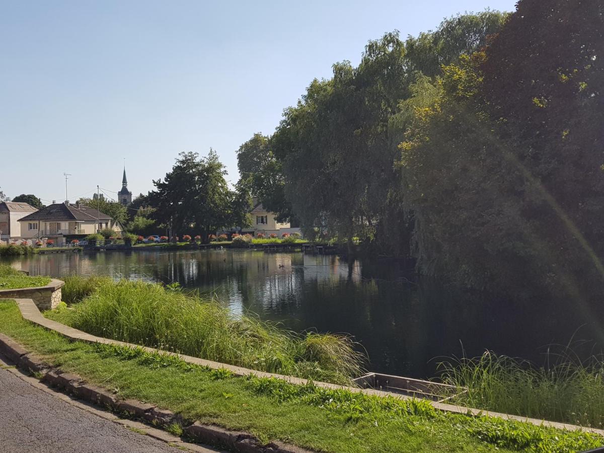 50m2 A 10 Mn Cdg, Proche Parc Expo, Paris, Apartment *